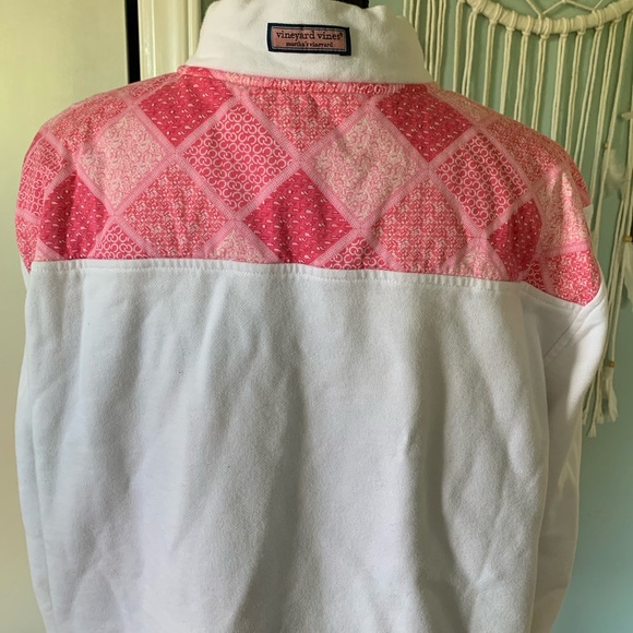 Vineyard Vines Kentucky Derby Sweatshirt - Picture 5 of 9
